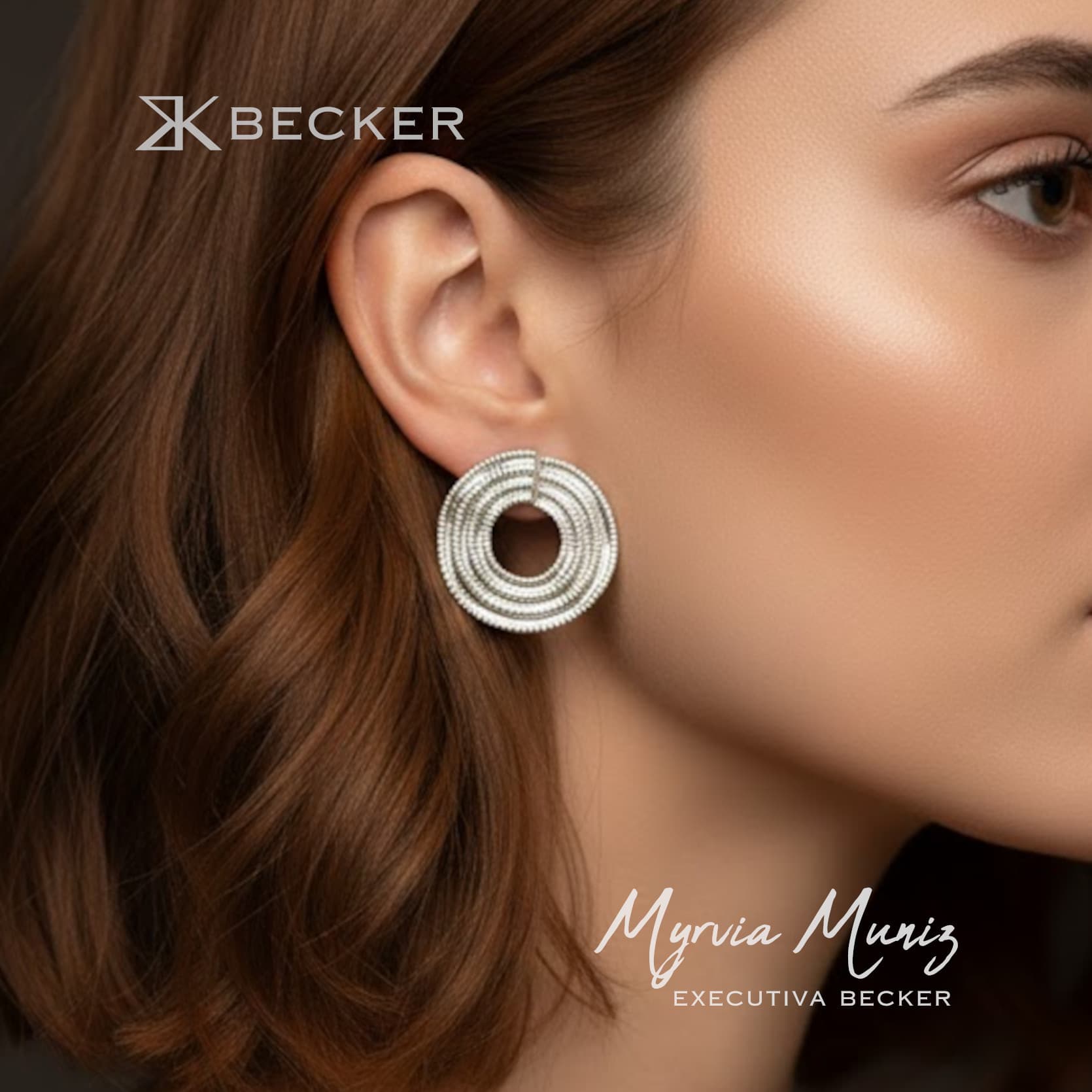 BRINCO CIRCULO ONDULADO PRATA