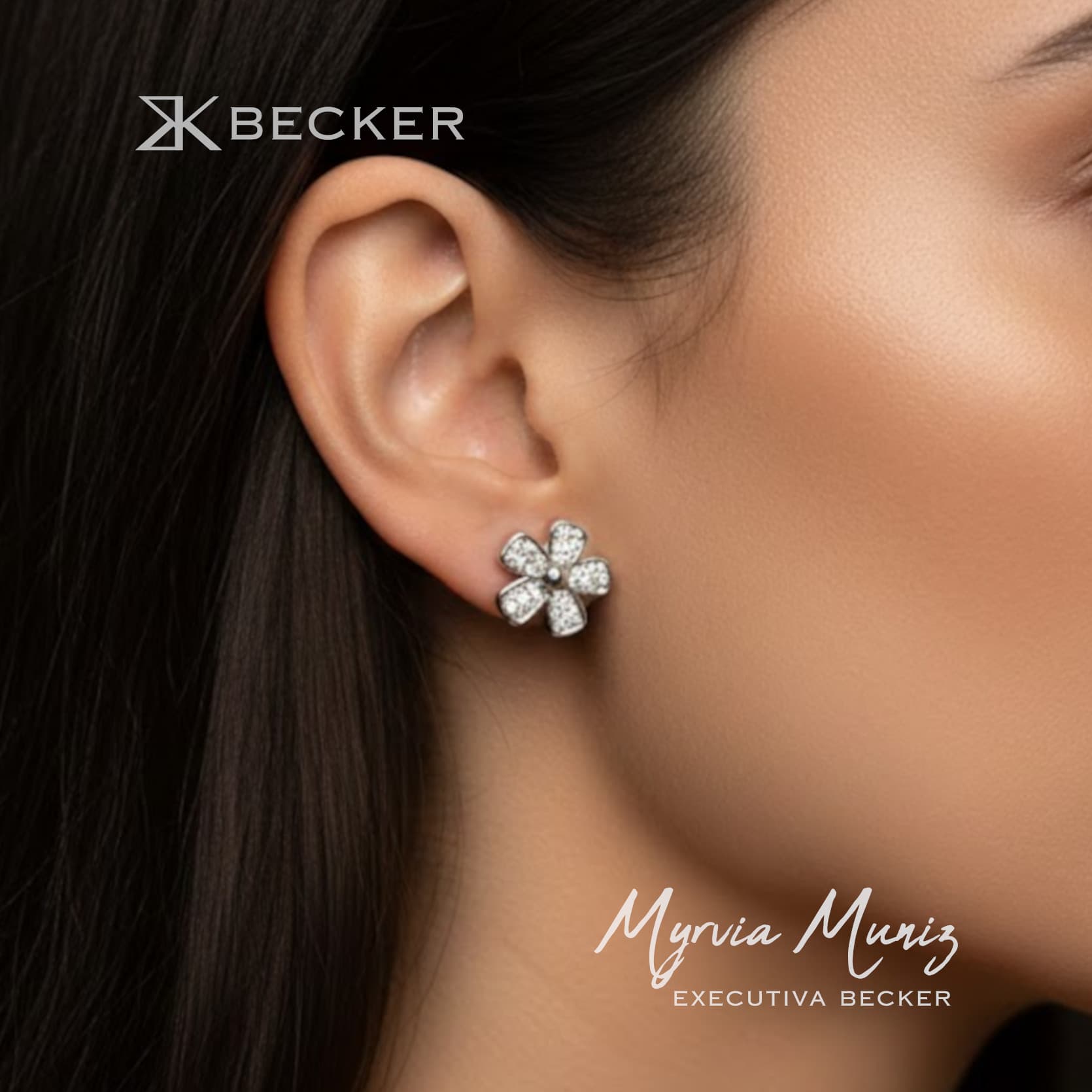 BRINCO JASMIM PEDRAS BRANCAS PRATA